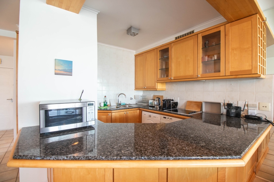 To Let 3 Bedroom Property for Rent in Mouille Point Western Cape